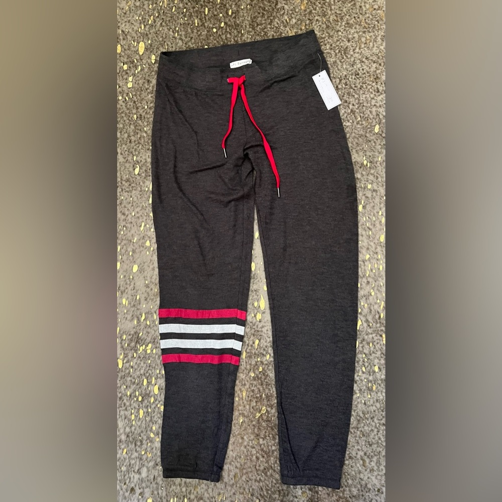 P.J. Salvage Women's Cozy Gray Sweatpants NWT Size: S